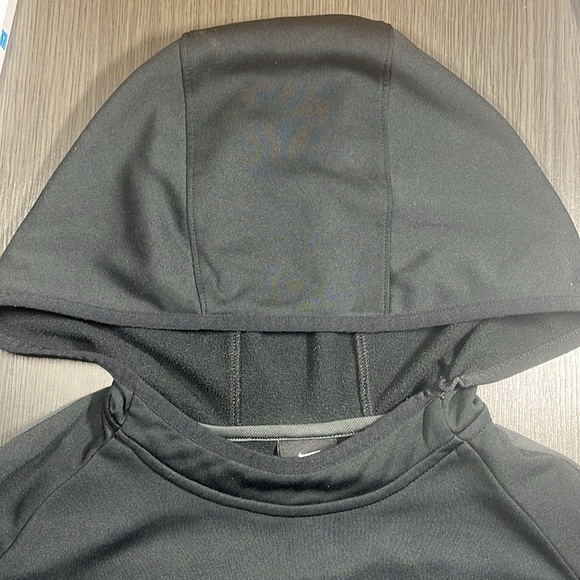 Nike Dri-Fit hoodie - Picture 3 of 7